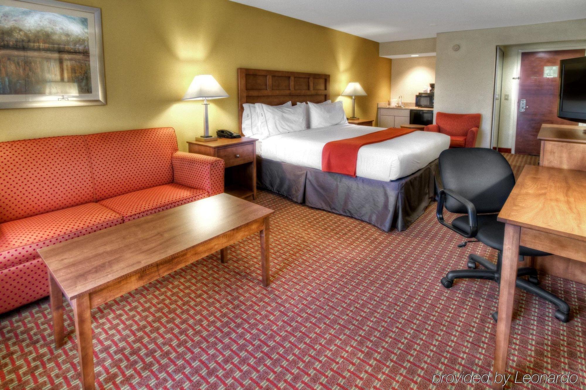 Holiday Inn Express Greenville By Ihg Exterior foto